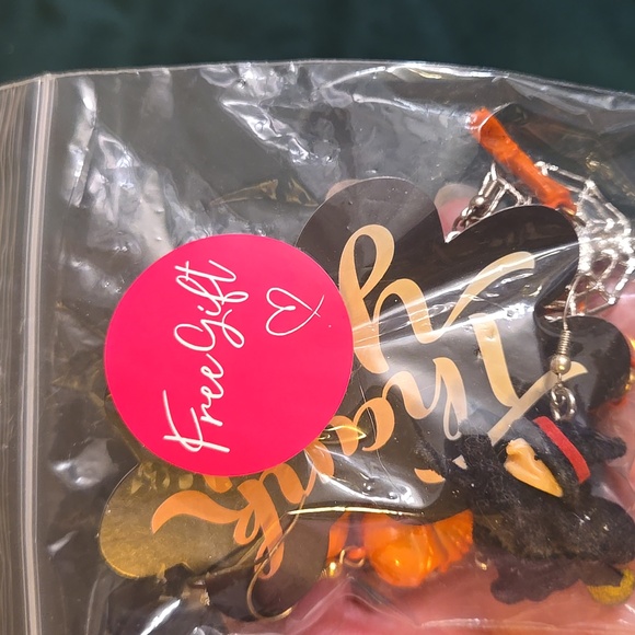 Wednesday The Addams Family  Nevermore Academy Backpack/Satchel/ Purse NWT - Picture 8 of 10